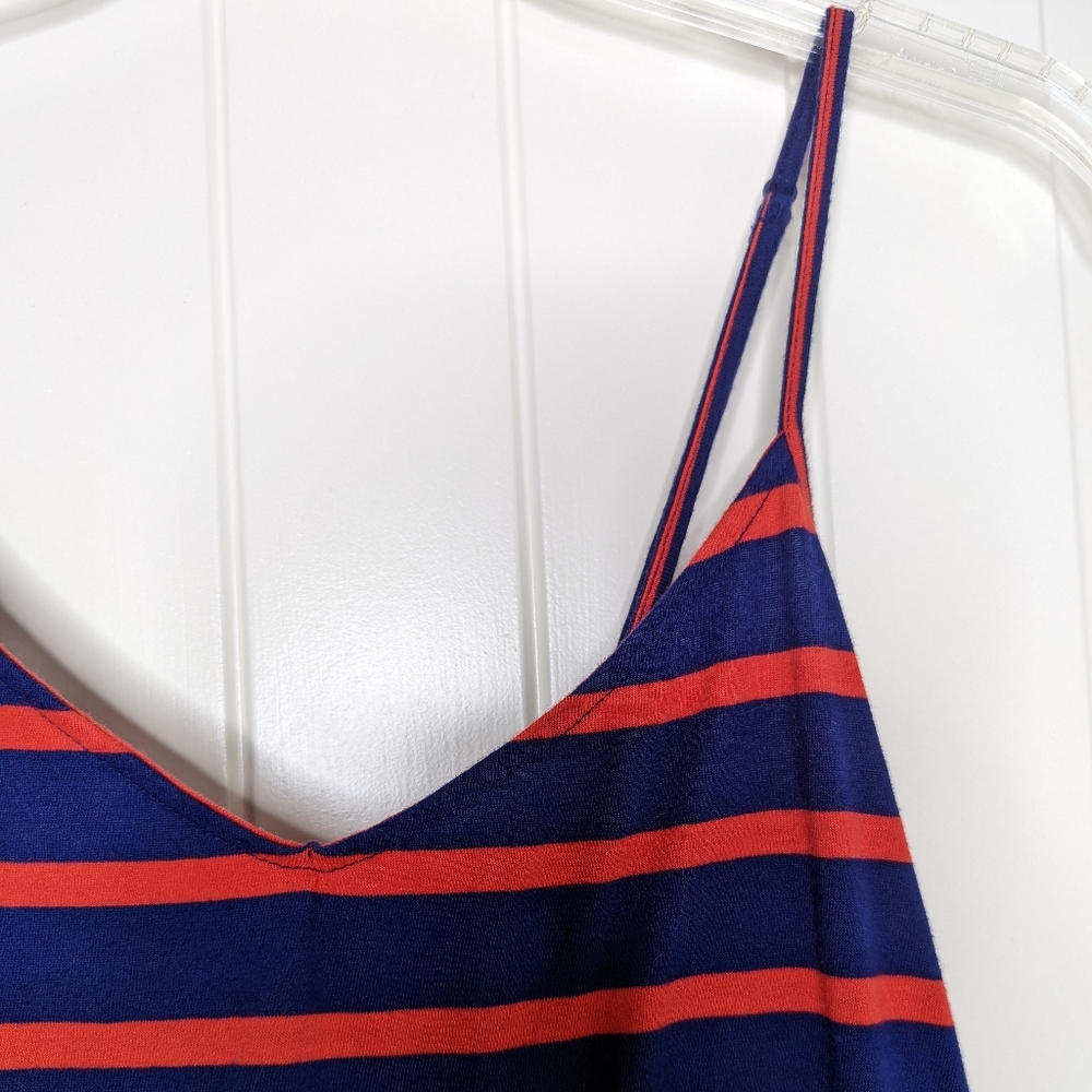TWO Spaghetti strap dresses old navy small & medium. NWT & pre-owned white s… - Picture 4 of 11